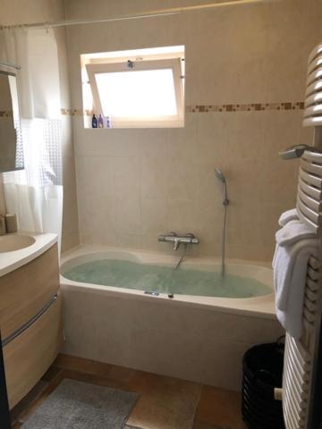 מוניקנדאם Waterland Suite מראה חיצוני תמונה